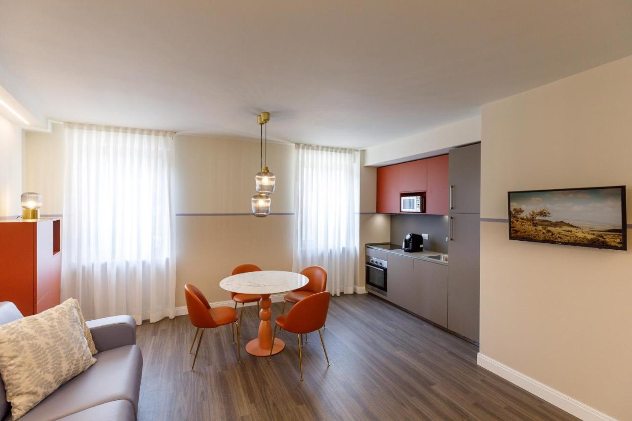 Casa Flores Apartments บาร์โดลิโน ภายนอก รูปภาพ