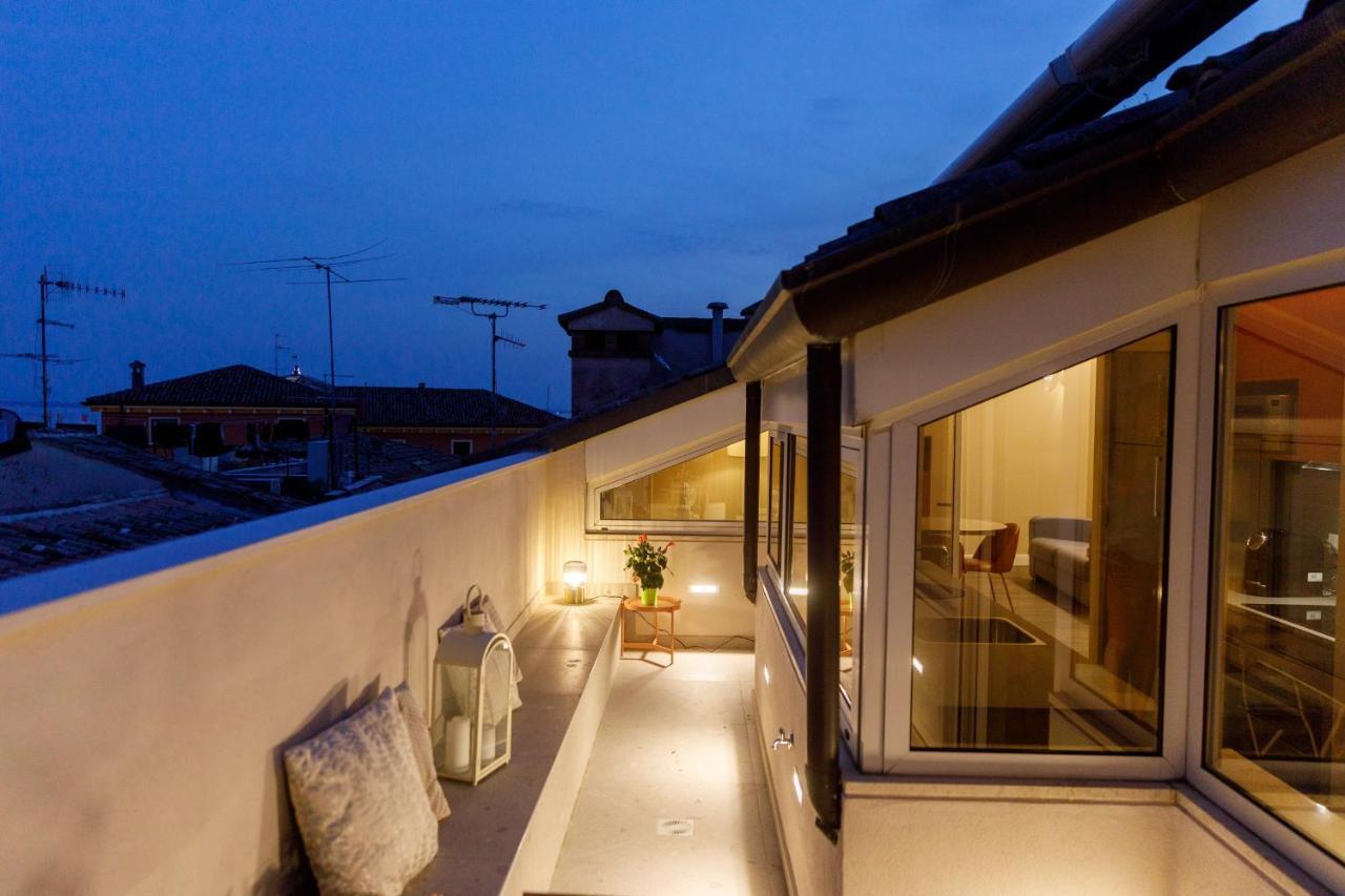 Casa Flores Apartments บาร์โดลิโน ภายนอก รูปภาพ